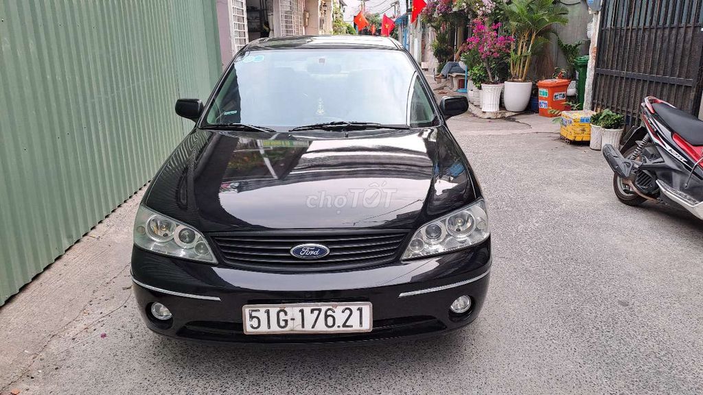 Ford Laser 2005 GHIA tự động đẹp keng cực chất