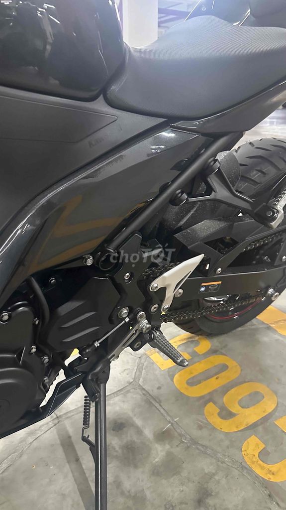 (Chính chủ) Bán Ninja 400 đen. Mua bán Xe máy tại Quận 7 Tp Hồ Chí Minh được đăng bởi Nguyễn Duy Anh hình 4