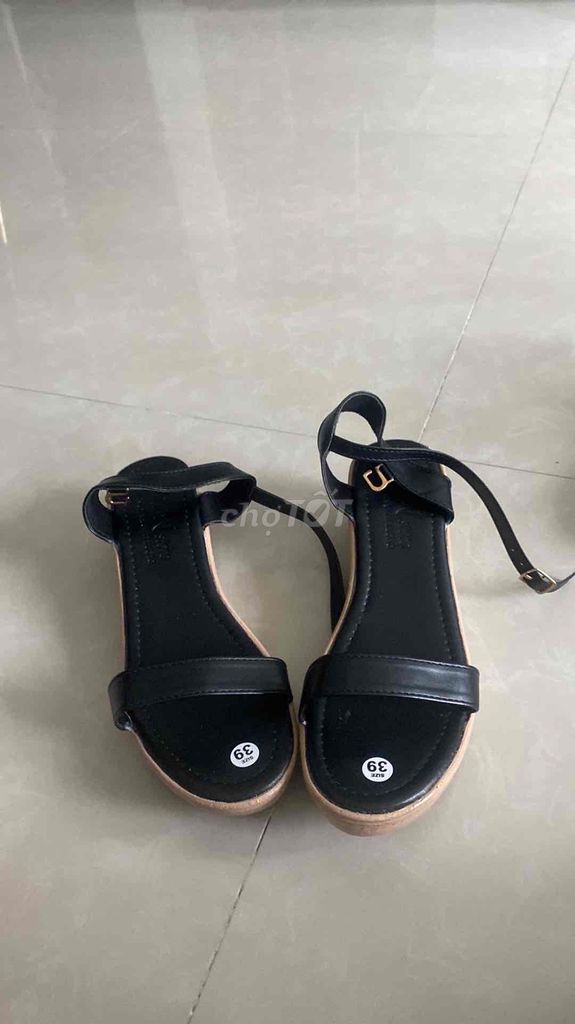 sale giầy sandan nữ size 38