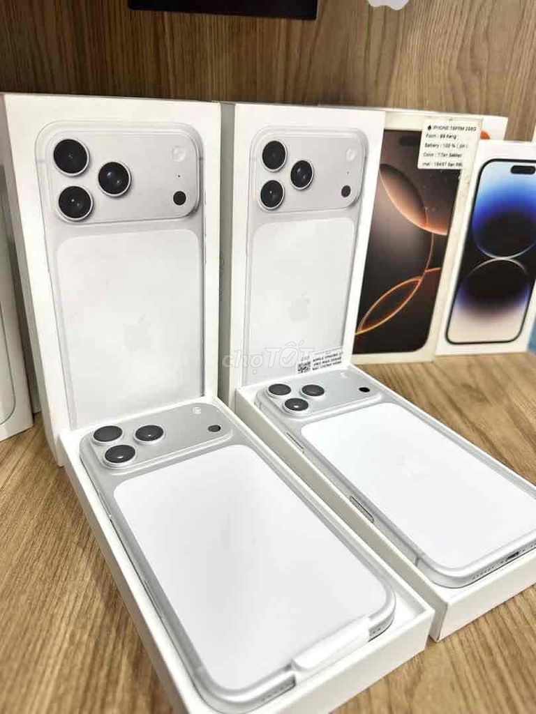 iphone 17ProMax1TB Việt Nam sạc 15 lần Likenew. Mua bán Điện thoại tại Quận Đống Đa Hà Nội được đăng bởi Quý Hoàng hình 1