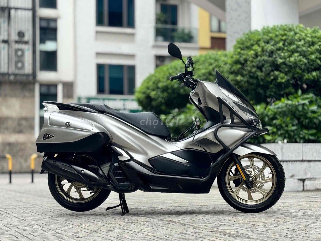 Honda PCX 125 Smartkey. Mua bán Xe máy tại Quận Cầu Giấy Hà Nội được đăng bởi Tuấn Việt Motor hình 1