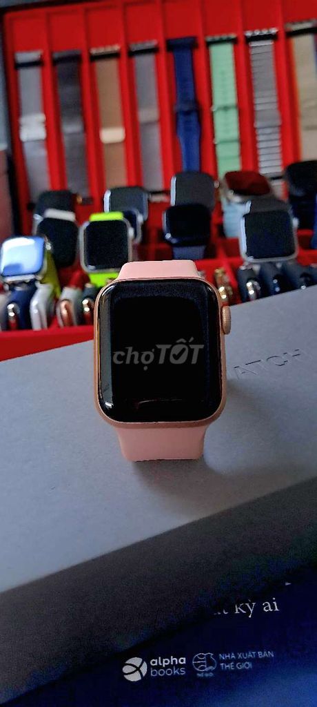 Apple Watch Series6 40mm Hồng. Mua bán Thiết bị đeo thông minh tại Quận 10 Tp Hồ Chí Minh được đăng bởi Hiếu Apple Watch hình 1