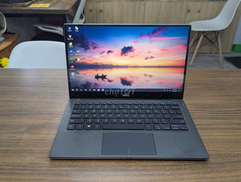 Dell XPS 13 9350 I7-6500U 8GB/256GB/13.3 Cảm ứng. Mua bán Laptop tại Thành phố Thuận An Bình Dương được đăng bởi LAPTOP VŨ PMV  hình 1