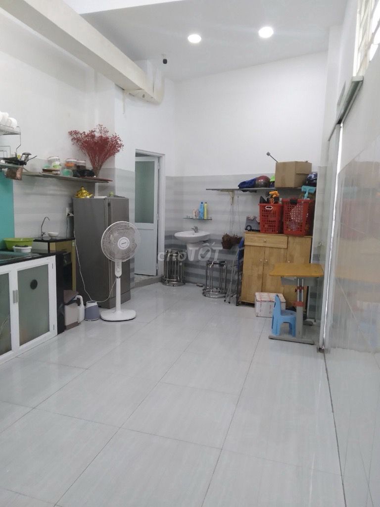 NHÀ MỚI ĐẸP MẶT TIỀN QUẬN 1 - NGAY ĐTH - GẦN 50M2 - 4 TẦNG - 13 TỶ