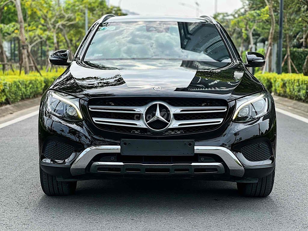 Mercedes GLC 250 4Matic Đen nt Nâu Loa Burmester