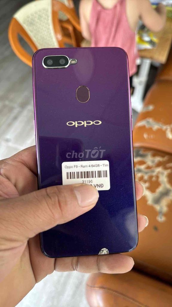 Oppo F9 ram 4GB-64Gb máy đẹp 99 full chức năng