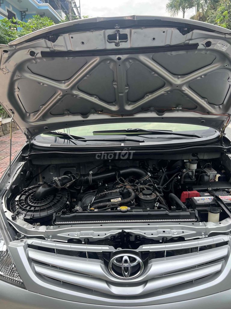 Toyota Innova 2010 G. Mua bán Ô tô tại Quận 8 Tp Hồ Chí Minh được đăng bởi Thắng hình 4
