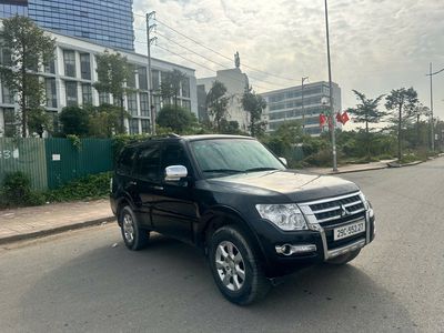 Mitsubishi Pajero 2019 GLS Đen