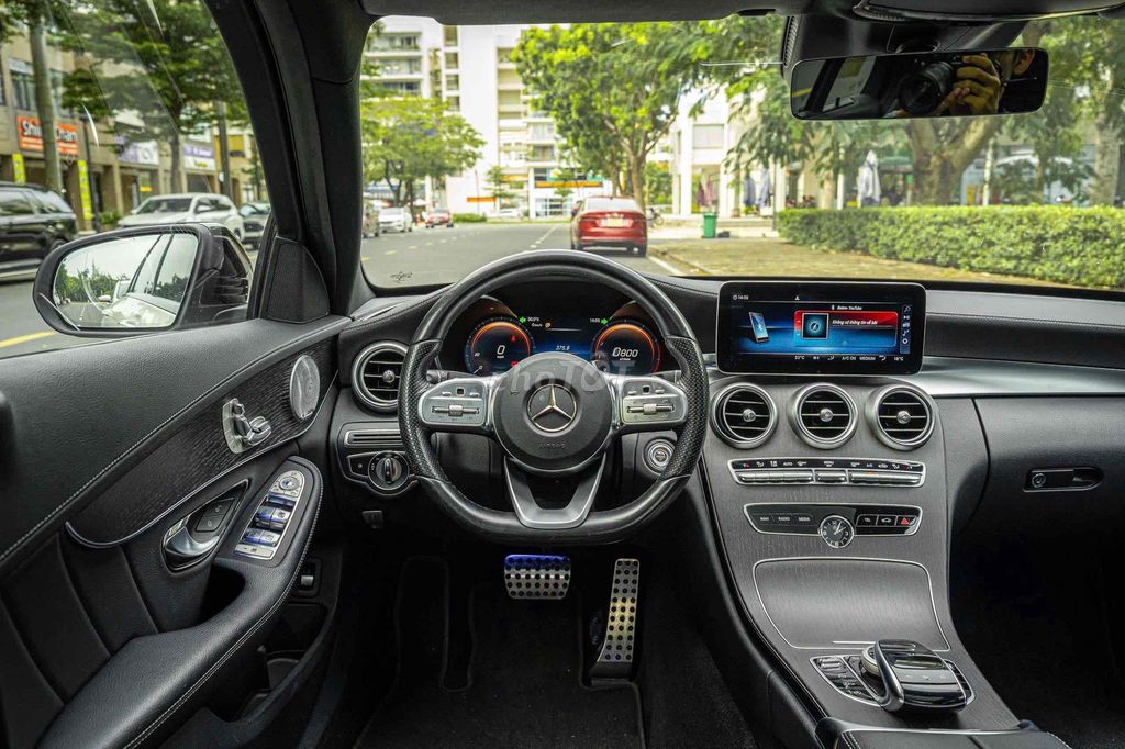 C300_AMG Sx 2021 màu trắng cá nhân 1 chủ siêu lướt. Mua bán Ô tô tại Quận 7 Tp Hồ Chí Minh được đăng bởi Dương Phương hình 9