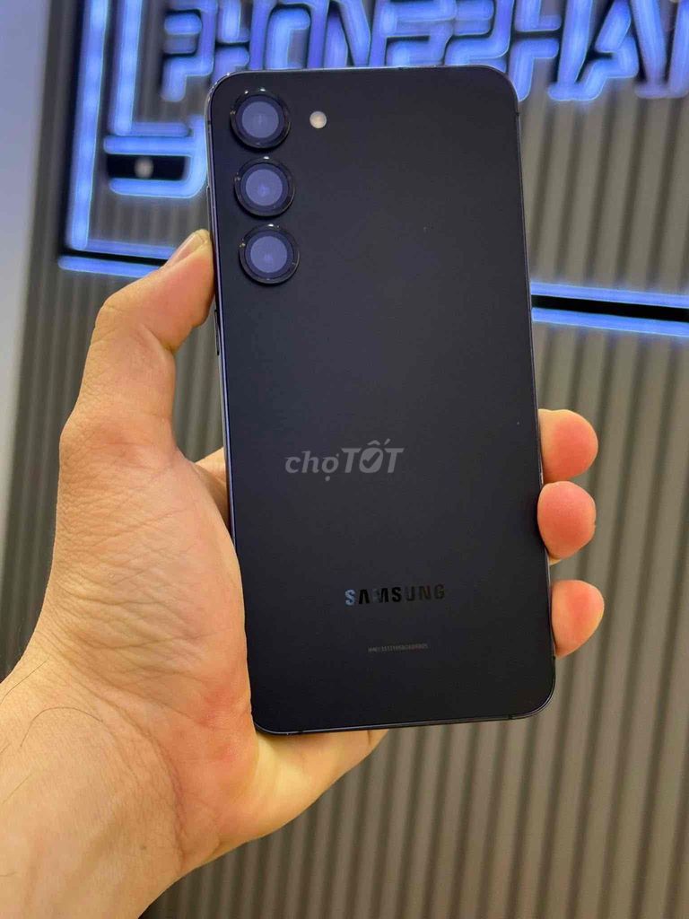 Samsung S23 Plus 256GB Đen 98.5%. Mua bán Điện thoại tại Quận 3 Tp Hồ Chí Minh được đăng bởi 2 Hand STORE  hình 1