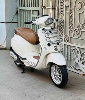 vespa sprin 150cc siêu lướt xe đẹp máy zin 9 chủ. Mua bán Xe máy tại Quận Gò Vấp Tp Hồ Chí Minh được đăng bởi CHXM 86 chuyên bán xe trả góp