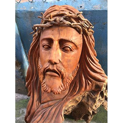 Tượng Jesu gỗ nguyên khối