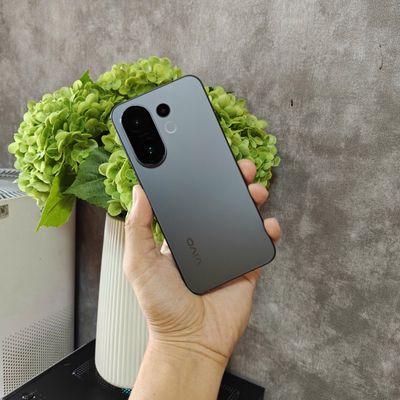 Vivo S30 Pro Mini 12/512GB (Fullbox) 𝗚𝗢𝗣𝟬₫𝗚𝗜𝗔𝗢𝗟𝗨𝗨. Mua bán Điện thoại tại Quận Ninh Kiều Cần Thơ được đăng bởi DI ĐỘNG BULL