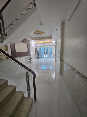 Аренда · 5 комн. · 76 м² · Quận 8, ул. Đường Thanh Loan