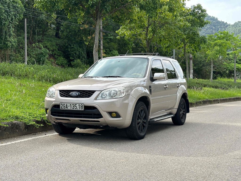 Ford Escape 2011 XLS 2.3 AT 4X2 một chủ từ lúc mới. Mua bán Ô tô tại Huyện Sóc Sơn Hà Nội được đăng bởi Xuân Khánh ô tô hình 5