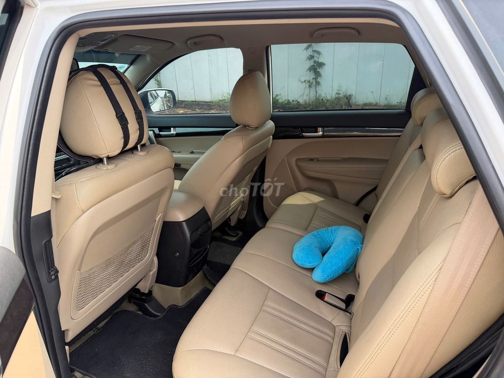 Kia Sorento 2019 Trắng 7 chỗ GAT. Mua bán Ô tô tại Quận 12 Tp Hồ Chí Minh được đăng bởi Duy Q12 hình 9