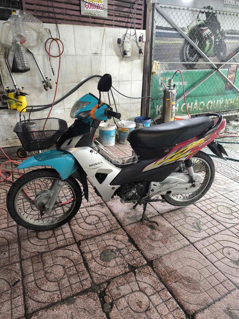 WAVE Trung hoa giấy tờ đầy đủ biển sài gòn