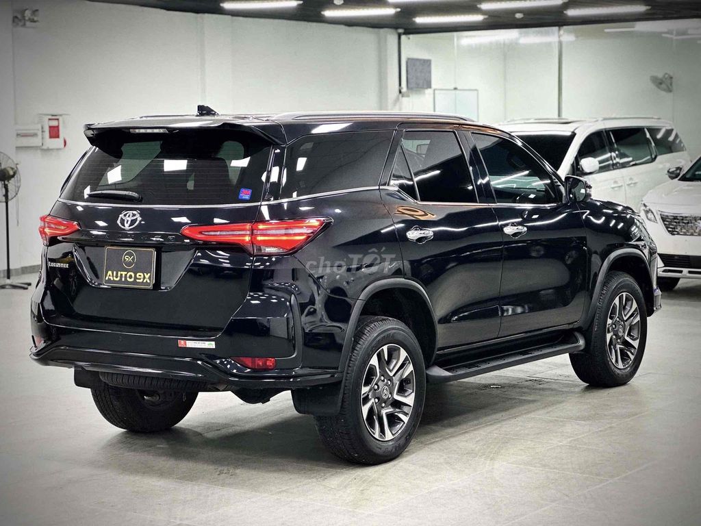 🚘 Toyota Fortuner Legender 2025 - Xe Lướt Siêu Đẹp. Mua bán Ô tô tại Thành phố Thủ Đức Tp Hồ Chí Minh được đăng bởi Tấn Lợi Car hình 4