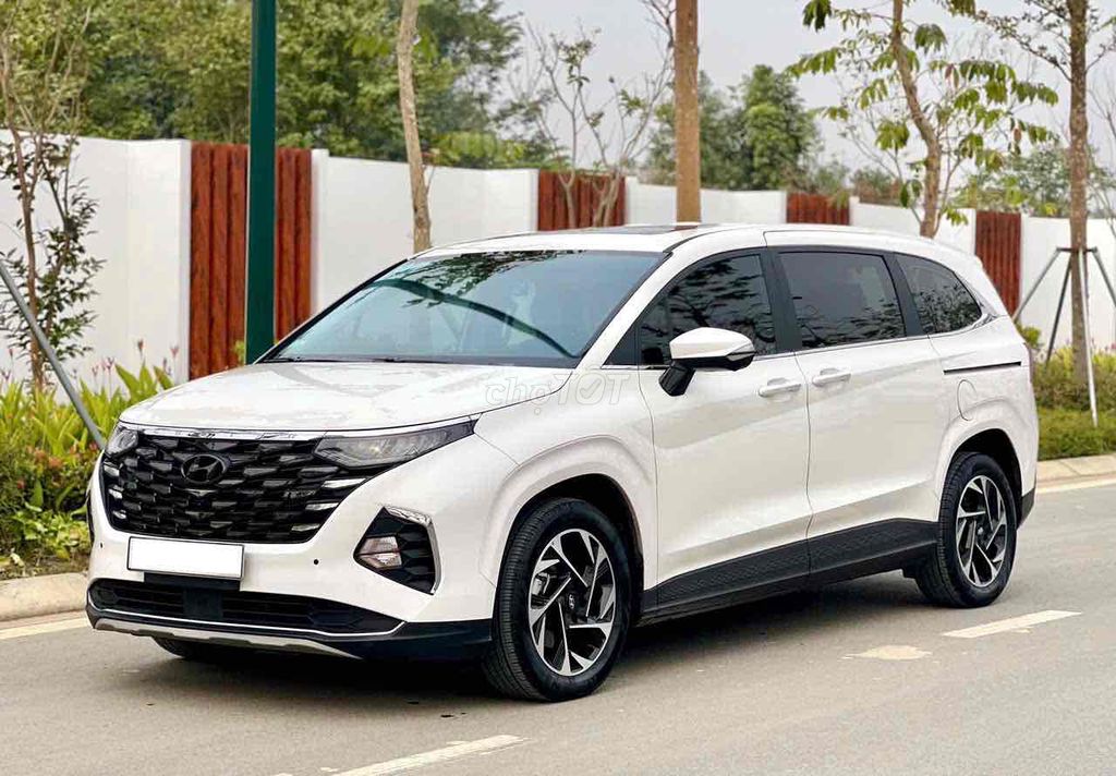 Hyundai Custin 2.0 Cao cấp sản xuất 2024. Mua bán Ô tô tại Quận Hà Đông Hà Nội được đăng bởi A Huan  hình 2