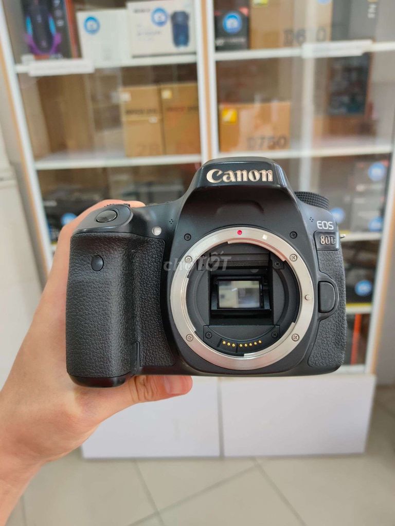 Máy ảnh Canon 80D Đen. Mua bán Máy ảnh, Máy quay tại Quận 1 Tp Hồ Chí Minh được đăng bởi Thanh Thanh hình 1