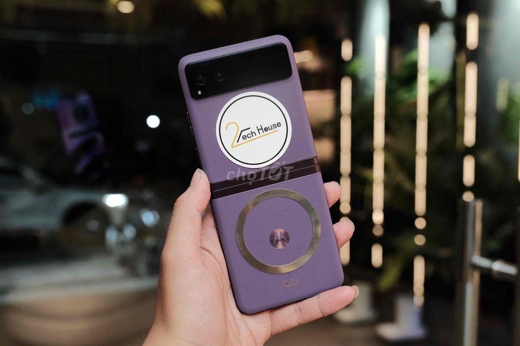 Motorola Razr 40s 256GB Tím 99%. Mua bán Điện thoại tại Quận Bình Thạnh Tp Hồ Chí Minh được đăng bởi Vân Anh 2Tech House hình 1
