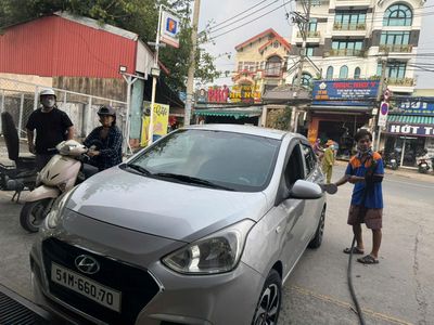 Cần bán Hyundai Grand i10 2020 Sedan 1.2 MT Base. Mua bán Ô tô tại Quận 12 Tp Hồ Chí Minh được đăng bởi Nguyễn Anh Minh