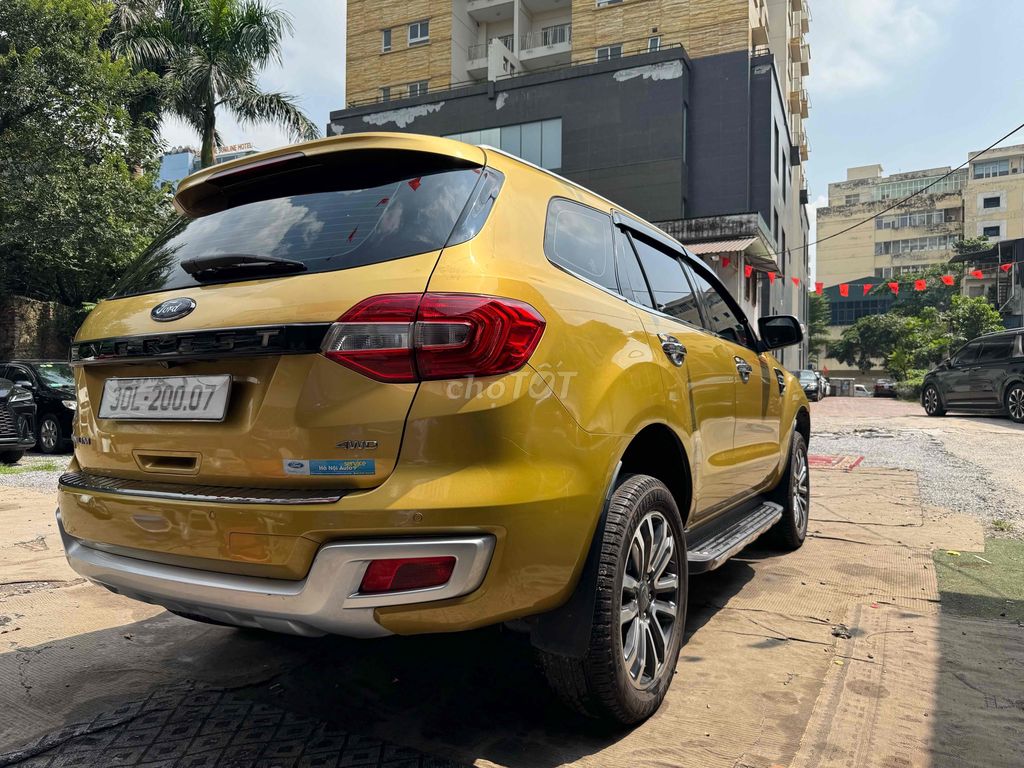 Ford Everest 2019 Titanium 2.0L 4x4 AT - 95000 km. Mua bán Ô tô tại Quận Hai Bà Trưng Hà Nội được đăng bởi Hoàng Ngọc Hiển hình 4