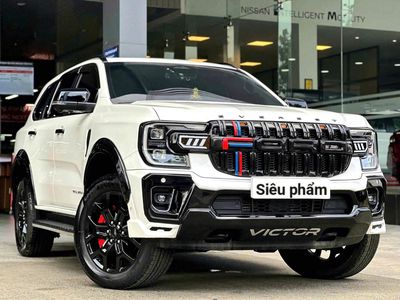 Ford Everest Titanium 2 cầu Trắng