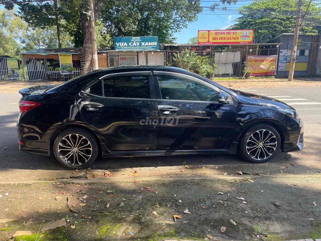 Toyota Corolla Altis 2016 2.0V - 98008 km