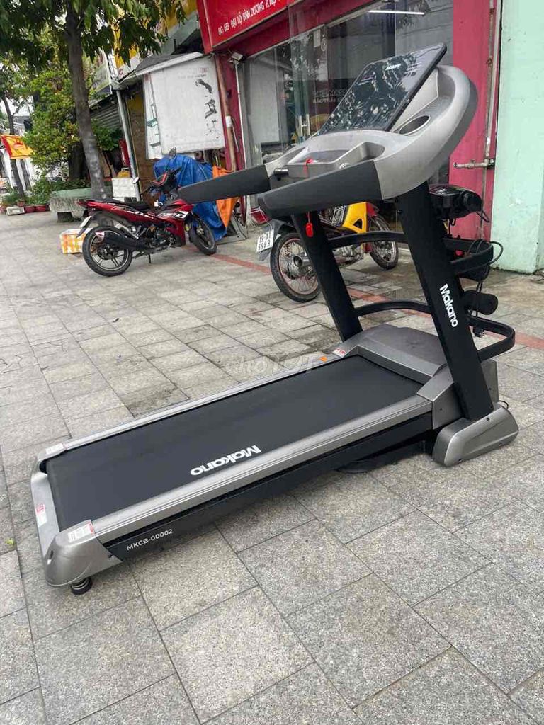 Máy chạy bộ Makano MKCB-00002 Đen, Xám