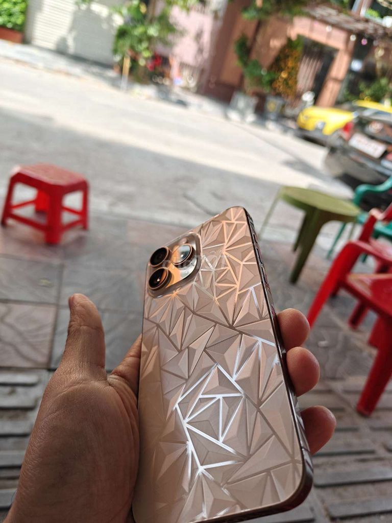 Apple iPhone 16 Pro Max Vàng. Mua bán Điện thoại tại Quận Kiến An Hải Phòng được đăng bởi Phạm Thanh hình 1