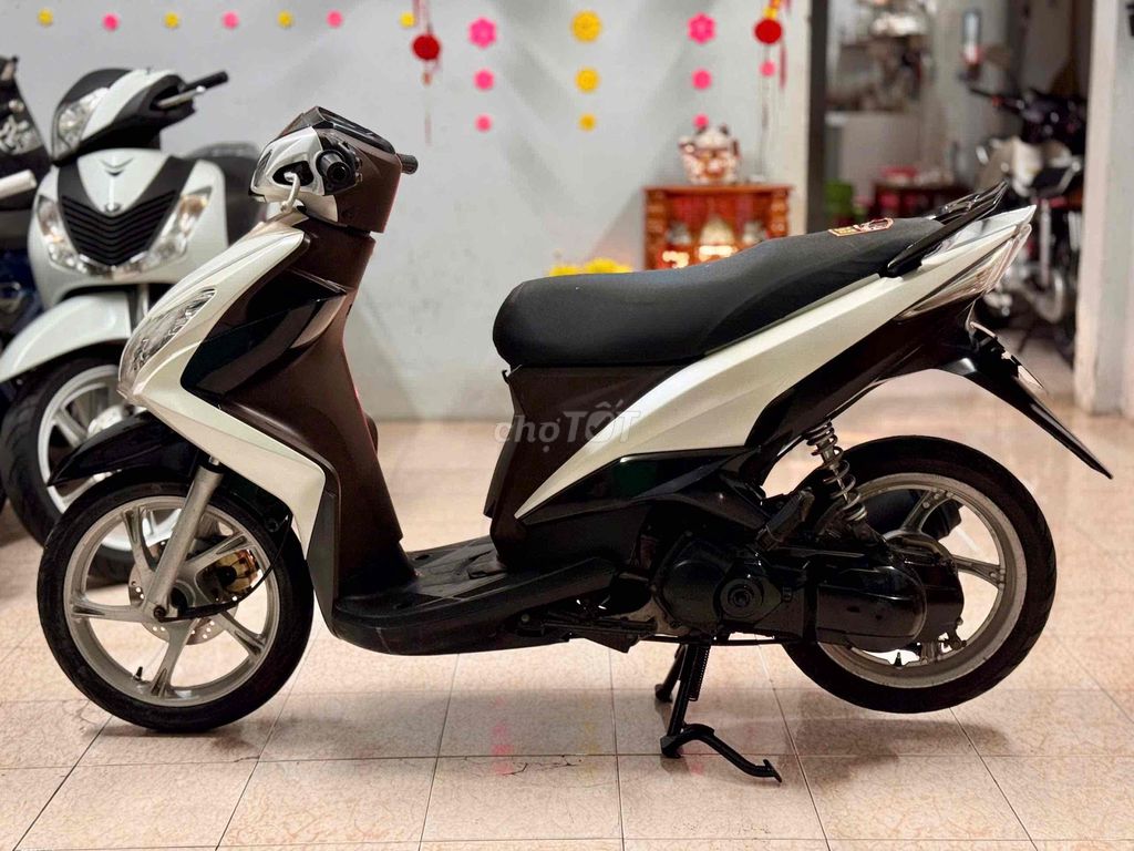 Luvias 2016 Fi biển sài gòn , k chính chủ. Mua bán Xe máy tại Huyện Hóc Môn Tp Hồ Chí Minh được đăng bởi Trần Nguyễn Thanh Quang hình 4