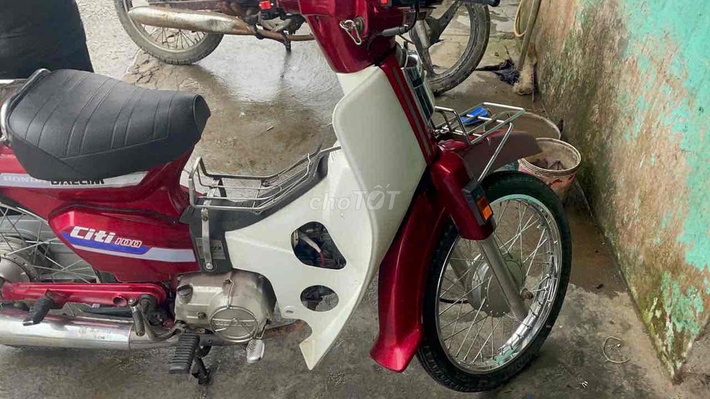 Honda Citi 100 Đỏ, Trắng. Mua bán Xe máy tại Thành phố Huế Thừa Thiên Huế được đăng bởi phi vux hình 2