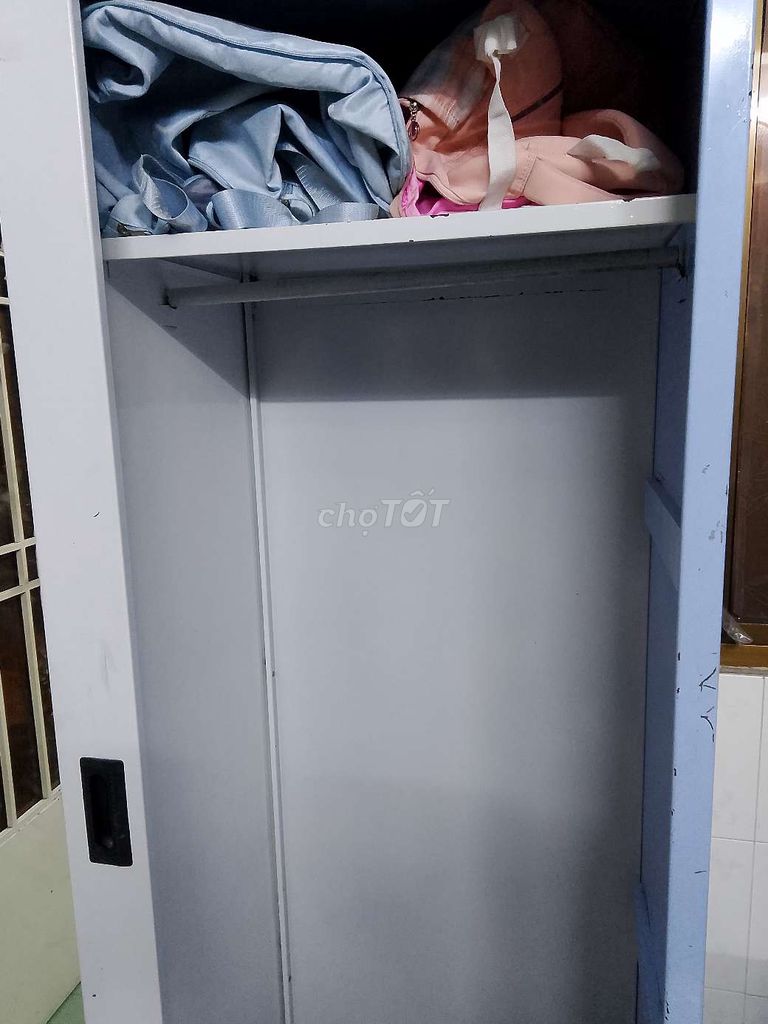 Tủ sắt dày nặng kt 1,2*0,5*1,8m. Mua bán Nội thất, đồ gia dụng khác tại Quận 6 Tp Hồ Chí Minh được đăng bởi Ngọc Lực hình 3