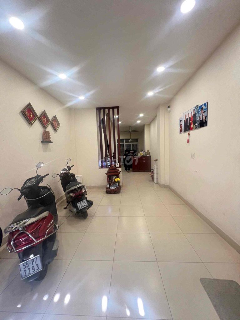 Аренда · 4 комн. · 72 м² · Quận Tân Bình, ул. Đường Bàu Cát