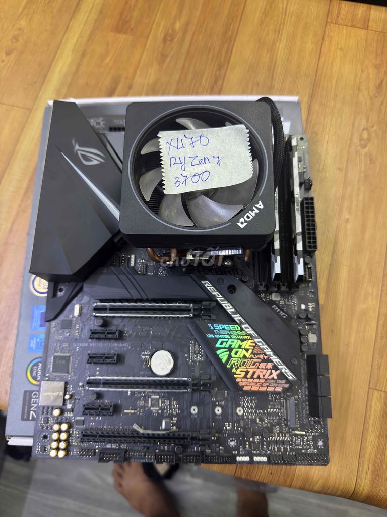 COMBO MAIN ASUS X470 + R7 3700 Ram tản 16gb cho ae. Mua bán Linh kiện (RAM, Card...) tại Quận Phú Nhuận Tp Hồ Chí Minh được đăng bởi tiến tài 770 nguyễn kiệm p4 quận phú nhuận hình 1