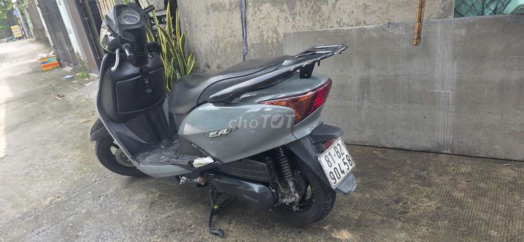 Honda SCR 2025 Xám