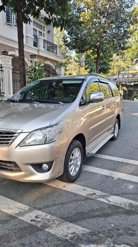 Toyota Innova 2013 2.0E MT 85.000km Chuẩn Zin. Mua bán Ô tô tại Thành phố Thủ Đức Tp Hồ Chí Minh được đăng bởi Tân hình 4