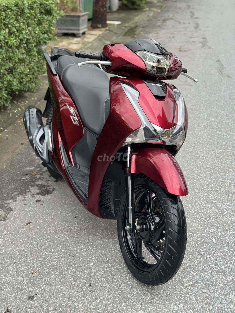 Sh 2018 xe đẹp êm zin chất chính chủ. Mua bán Xe máy tại Thành phố Vinh Nghệ An được đăng bởi Tài Nguyễn Văn hình 10