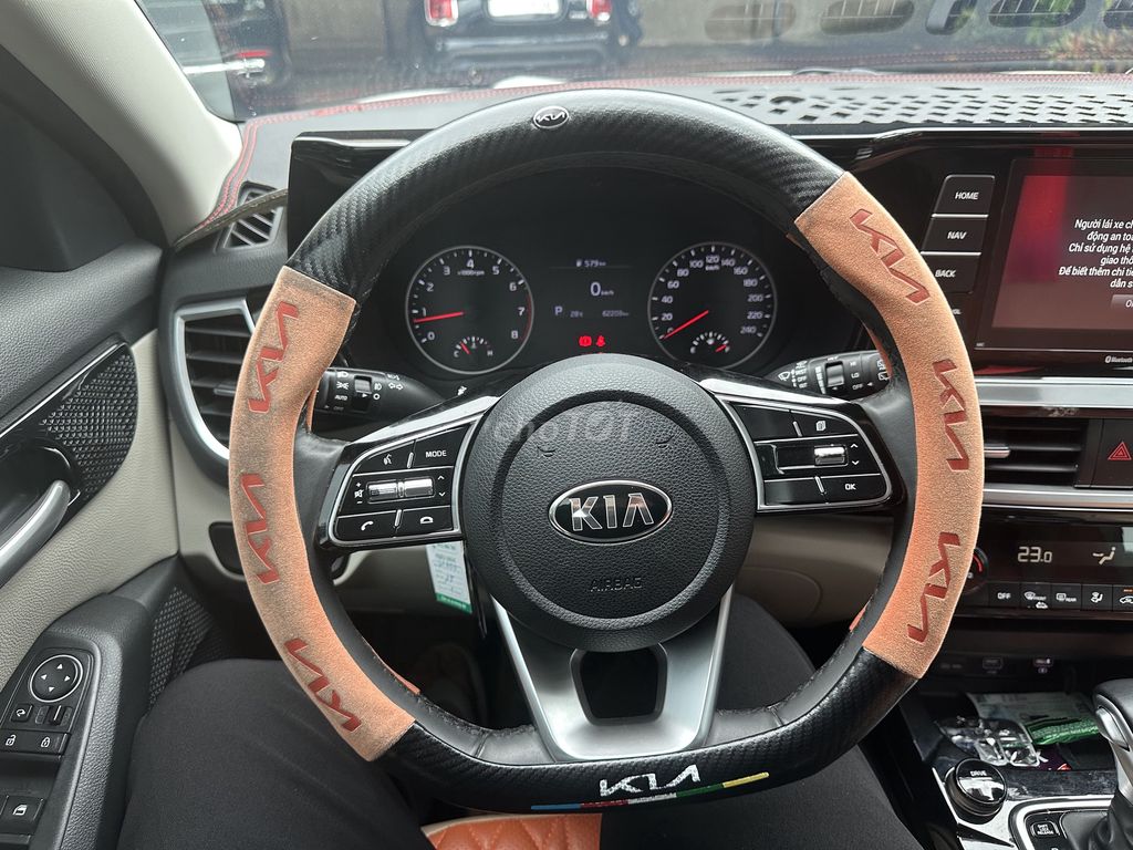 Kia Seltos 2020 Luxury 1.4 AT - 62000 km. Mua bán Ô tô tại Thành phố Dĩ An Bình Dương được đăng bởi Tên chưa cung cấp hình 4