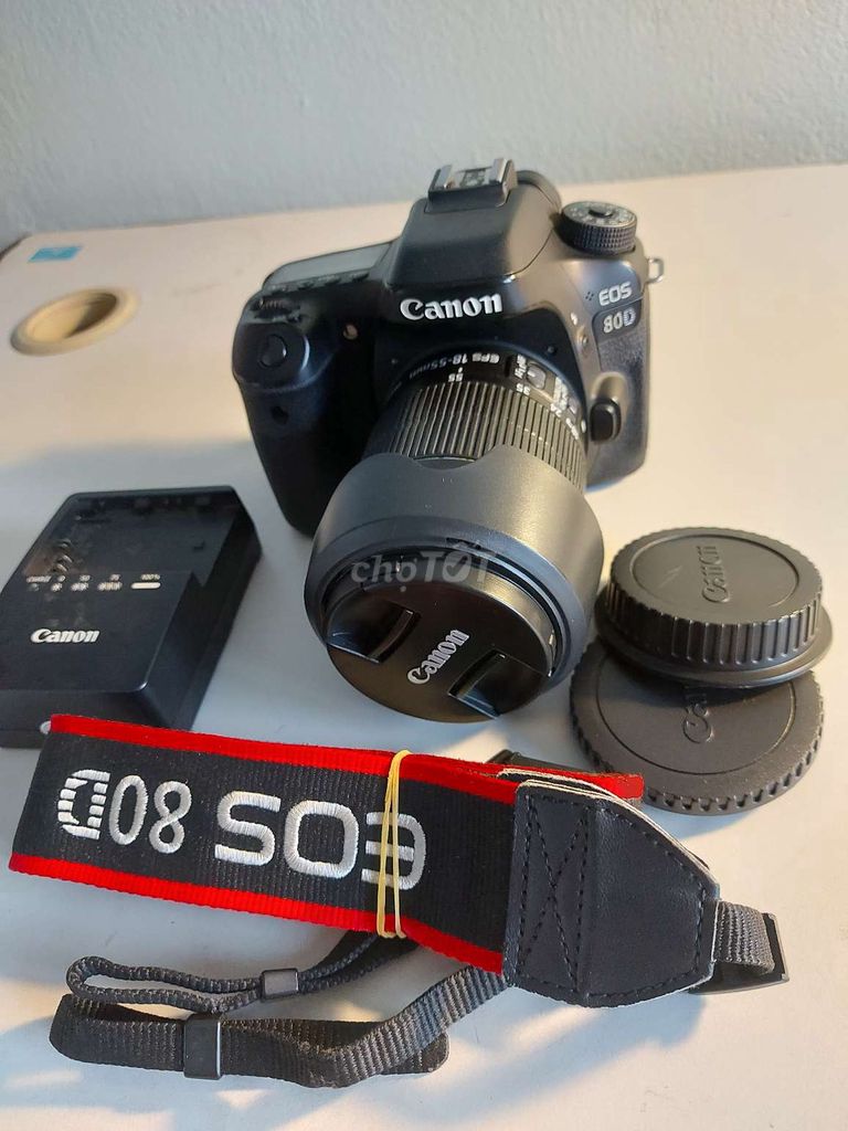 Canon 80D+Lens 18/55 IS STM.. Mua bán Máy ảnh, Máy quay tại Quận Lê Chân Hải Phòng được đăng bởi MAYANHVUI hình 1