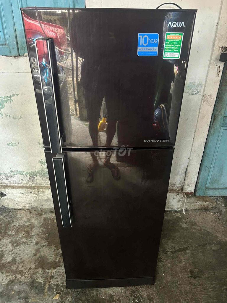 Tủ lạnh Aqua Inverter 205L Nâu. Mua bán Tủ lạnh tại Thành phố Huế Thừa Thiên Huế được đăng bởi SKY AIR Refrigeration hình 1