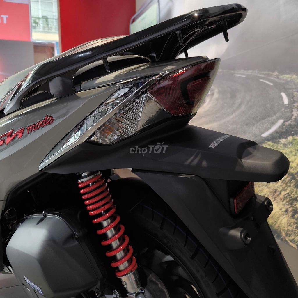 SH MODE THỂ THAO PHANH ABS - SĂN XE ĐỦ MÀU. Mua bán Xe máy tại Quận Gò Vấp Tp Hồ Chí Minh được đăng bởi Head Phát Tiến hình 7