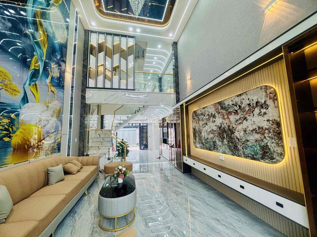 Мне нужно продать таунхаус TX25 4,2x19