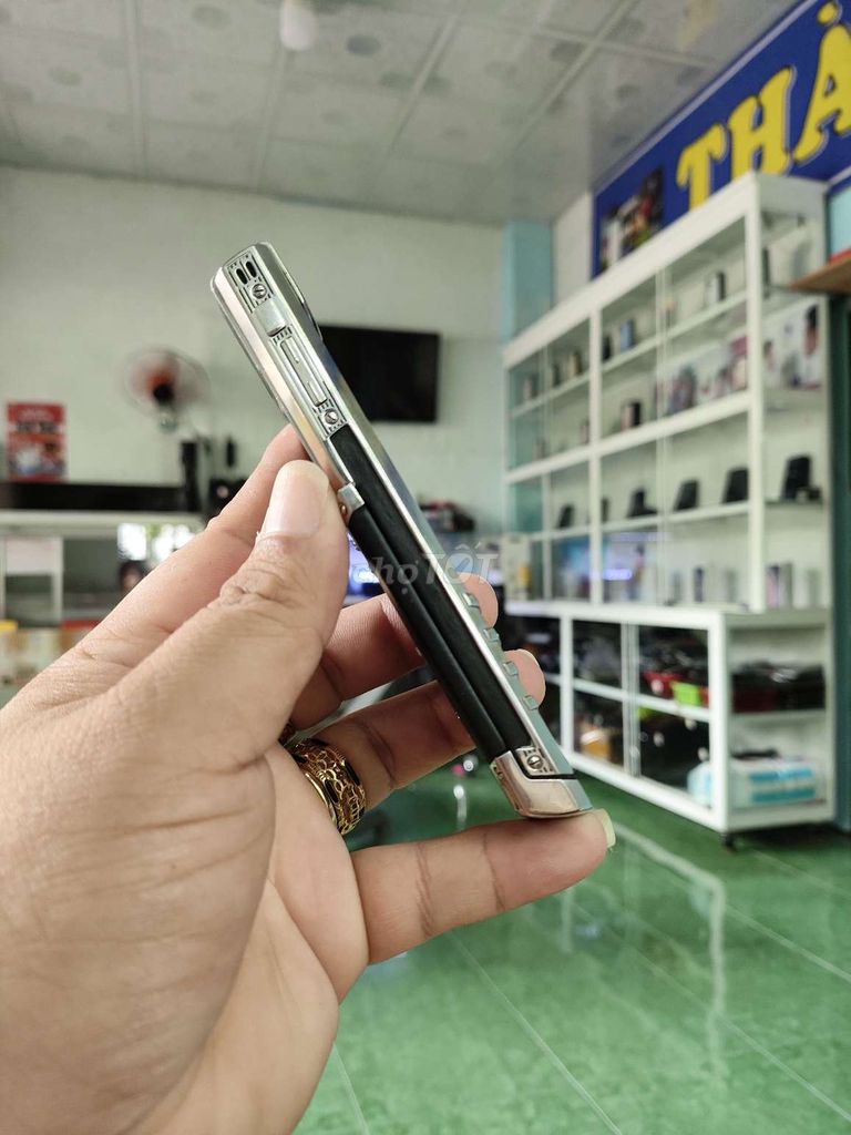 vertu. Mua bán Điện thoại tại Thành phố Rạch Giá Kiên Giang được đăng bởi Lợi Apple  hình 4