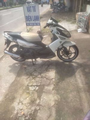 Xe Yamaha Nouvo LX. Mua bán Xe máy tại Quận Cẩm Lệ Đà Nẵng được đăng bởi hồ chí hiếu