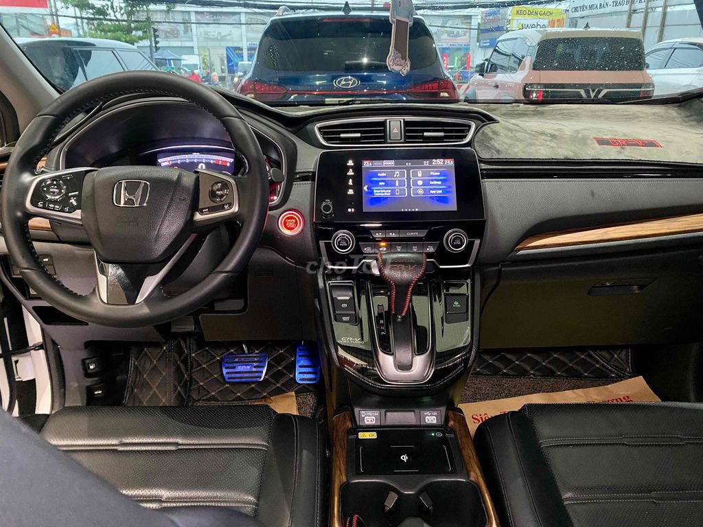 HONDA CRV L SENSING 2020 TRẮNG CỰC MỚI BAO TEST. Mua bán Ô tô tại Thành phố Thủ Đức Tp Hồ Chí Minh được đăng bởi Nguyên Ô Tô Thủ Đức hình 8