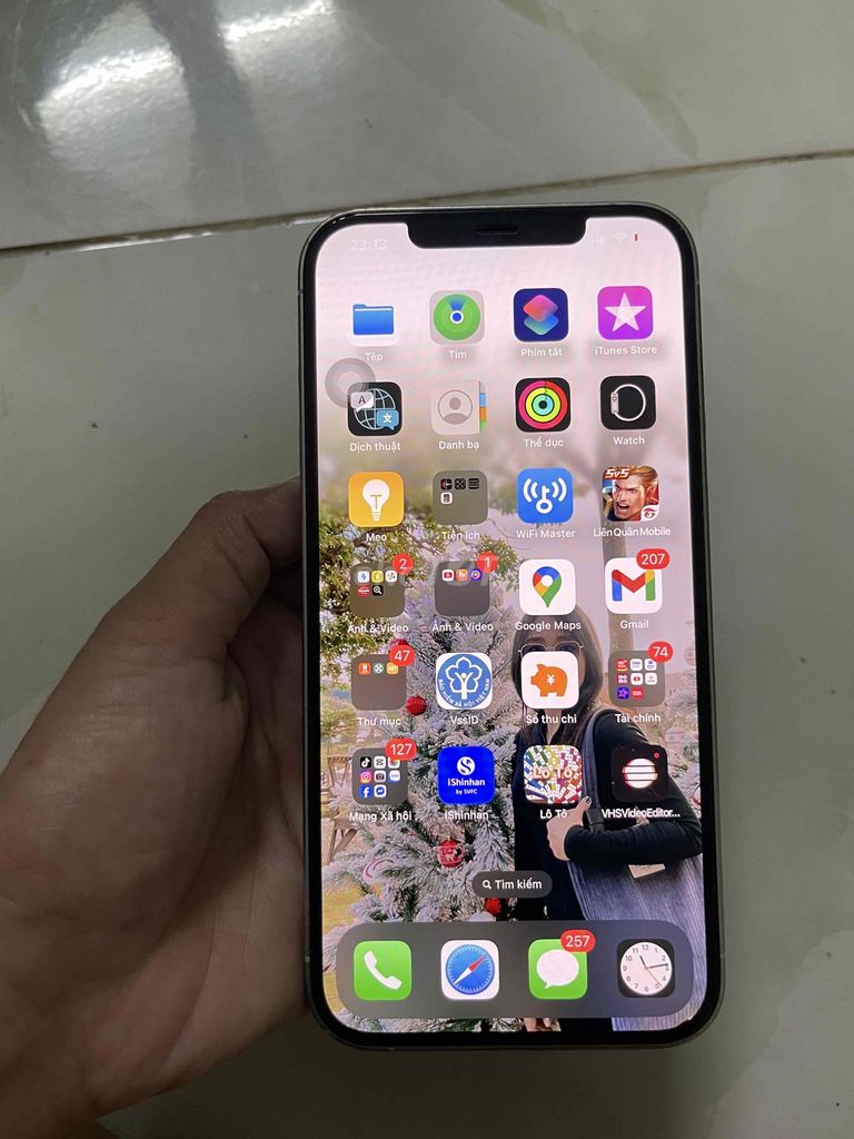 Em lên đời máy pass lại máy em đang dùng, full box