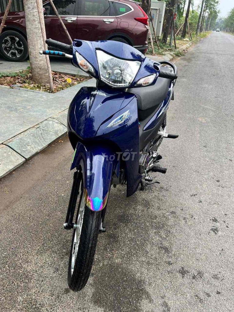 Honda Wave Xanh 4000km. Mua bán Xe máy tại Quận Hà Đông Hà Nội được đăng bởi Minh hình 1