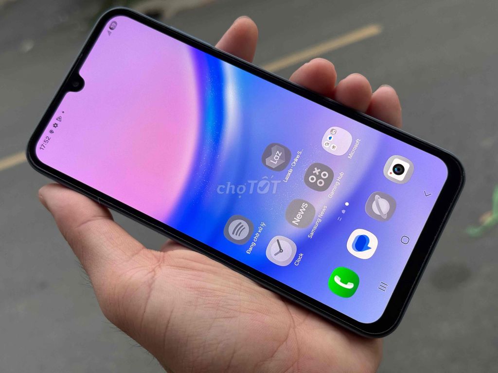 Samsung A15 kiểu dáng đẹp mắt, Pin 5000, Màn Zin. Mua bán Điện thoại tại Quận Tân Bình Tp Hồ Chí Minh được đăng bởi Nguyễn Gia Huy hình 1